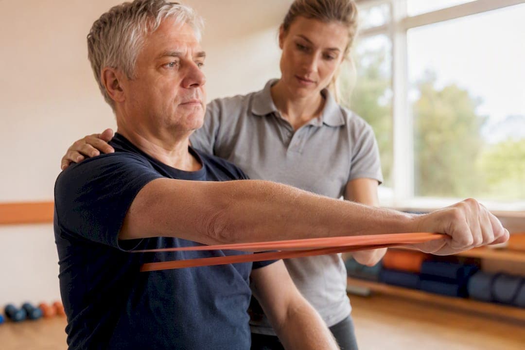 6–8 Month Rotator Cuff Rehab for UK Patients